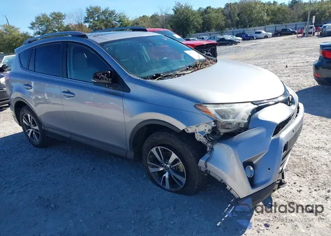 2018 Toyota Rav4 Adventure/Xle z USA, uszkodzony, nr VIN JTMWFREV2JD120667